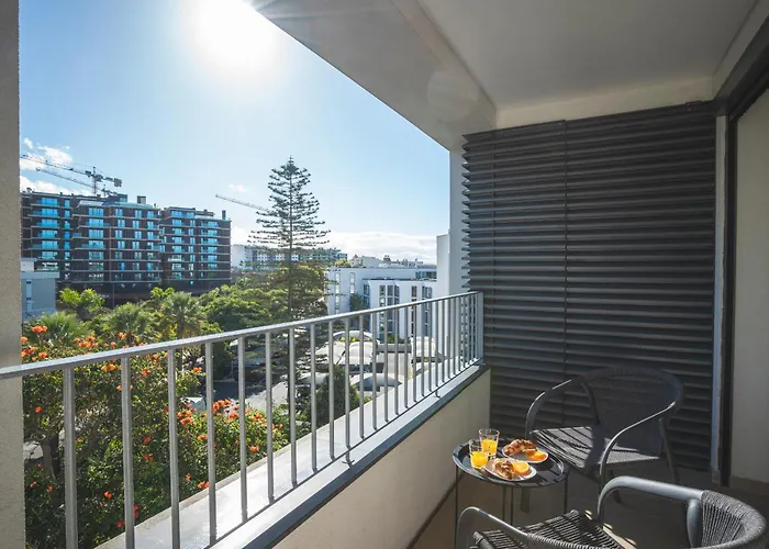 Acqua The Finnest By Atlantic * 丰沙尔